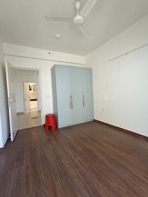 Room in 2 BHK Apartment at M3M Marina, Sector 68 – for Rent