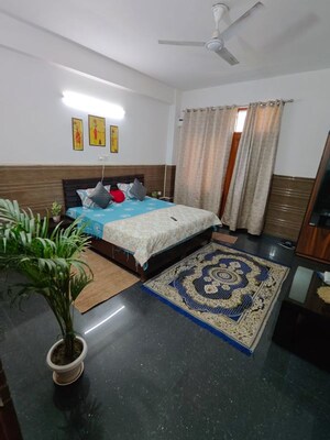 Room in  Pg at Sector 70 – for Rent