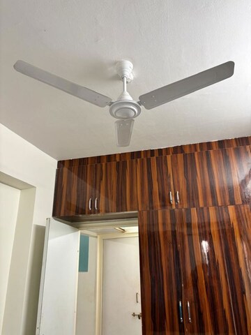 Furnished Amenities in 1 BHK Apartment at Sector 14 Dwarka – for Rent
