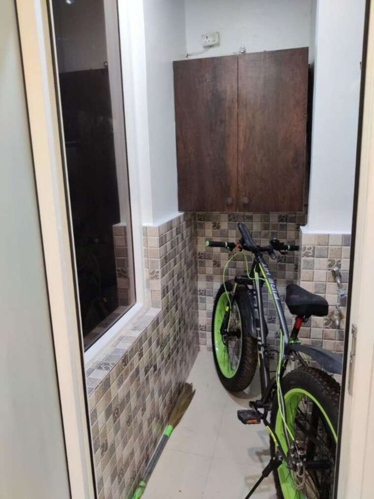 Balcony, sector 6 dwarka 3 Bedroom 1500 Sq.Ft. Apartment In Sector 6 Dwarka Delhi 9791179