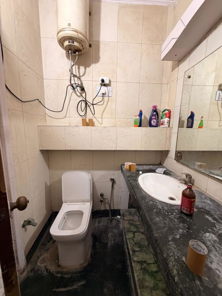 Master Bedroom, malviya nagar 2 Bedroom 800 Sq.Ft. Builder Floor In Malviya Nagar Delhi 9791180