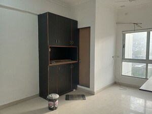 Room in  Office Space at Kailash Business Park, Vikhroli West – for Rent