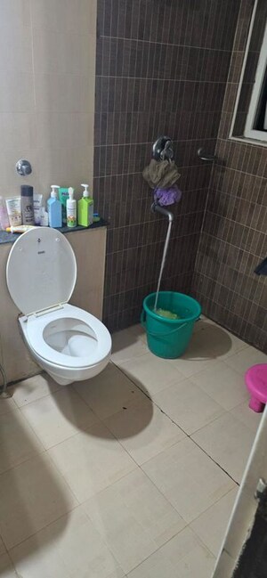 Bathroom in 3 BHK Apartment at Nagarjuna Aster Park, Yelahanka New Town – for Rent