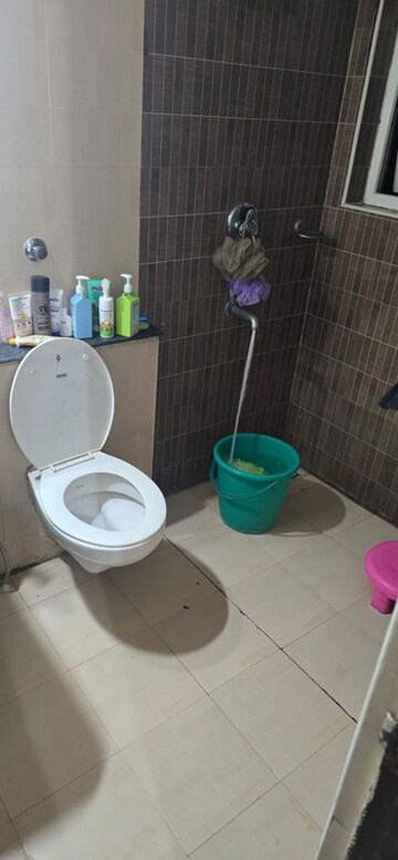 Bathroom in 3 BHK Apartment at Nagarjuna Aster Park, Yelahanka New Town – for Rent