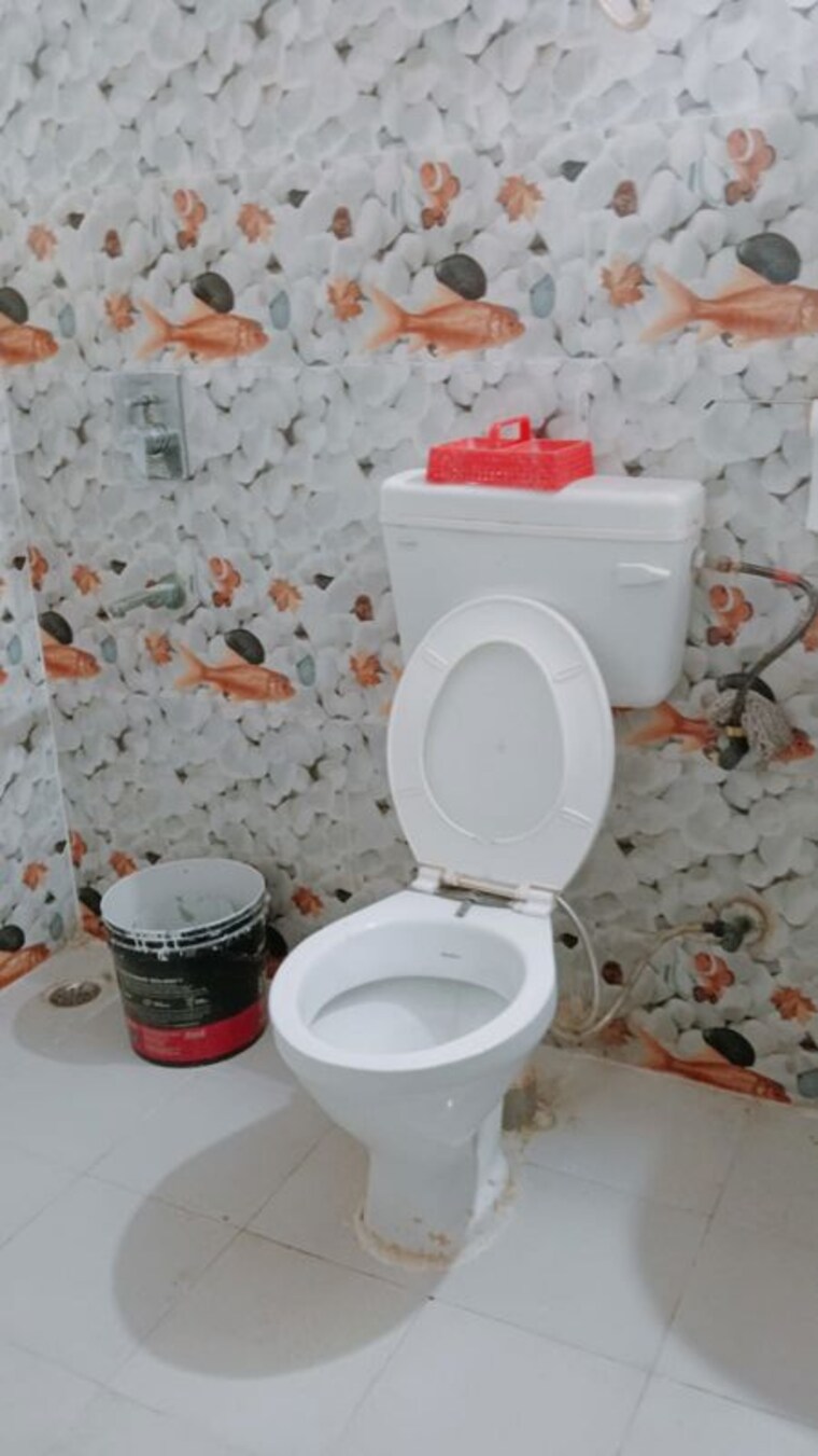 Bathroom, sector 18 dwarka 2 Bedroom 1200 Sq.Ft. Apartment In Sector 18 Dwarka Delhi 9791231