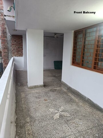 Building Lobby in 3 BHK Independent House at Gomti Nagar – for Rent