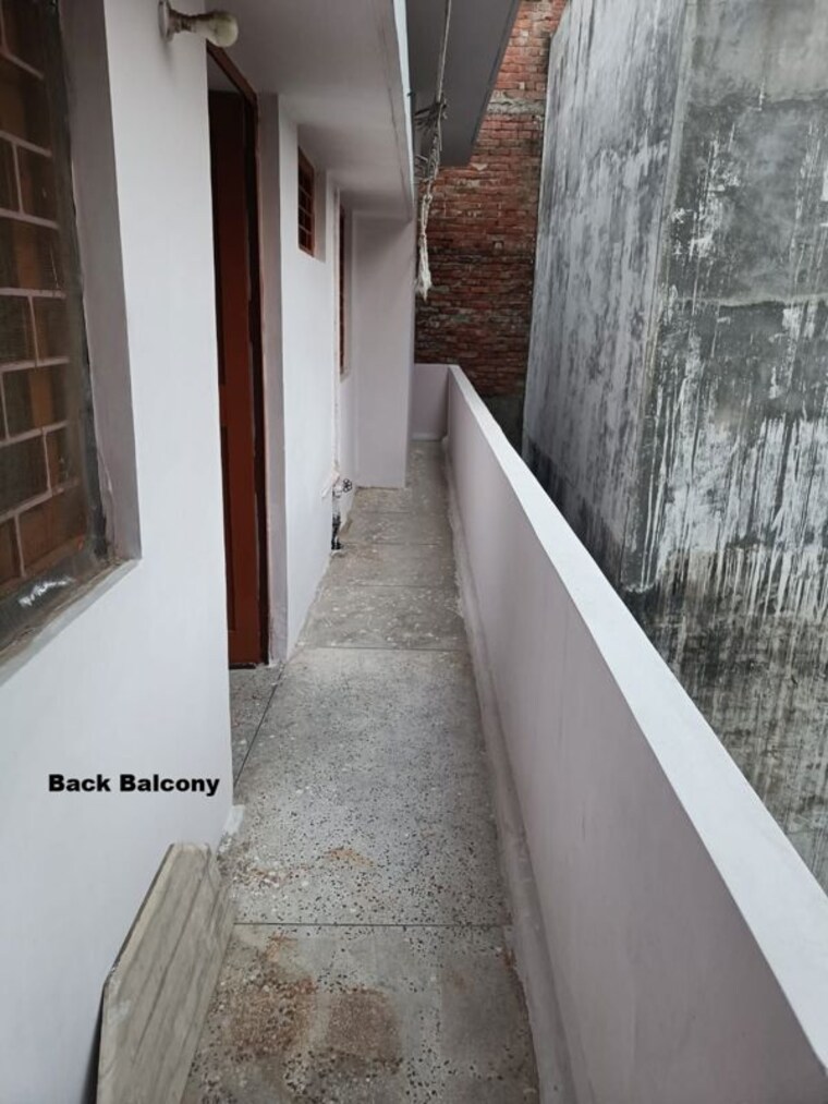 Balcony, gomti nagar 3 Bedroom 2200 Sq.Ft. Independent House In Gomti Nagar Lucknow 9791265