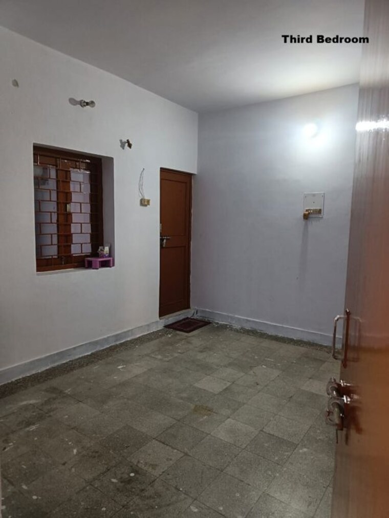 Room, gomti nagar 3 Bedroom 2200 Sq.Ft. Independent House In Gomti Nagar Lucknow 9791265