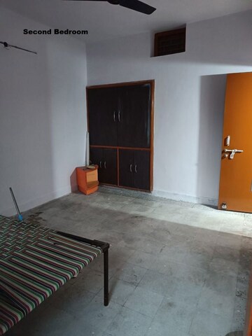 Bedroom in 3 BHK Independent House at Gomti Nagar – for Rent