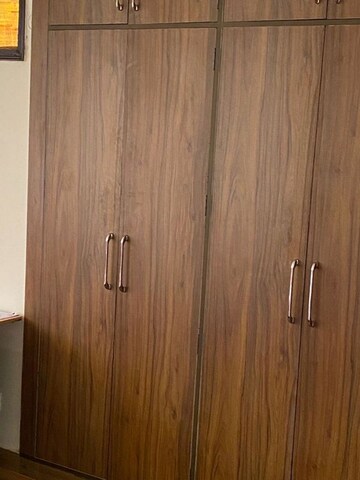 Furnished Amenities in 4 BHK Apartment at Sector 19 Dwarka – for Rent