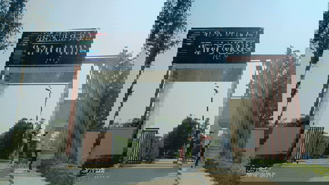 Plot For Sale in Signature Global City of Colours