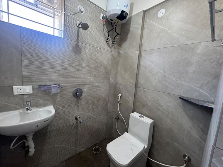 Bathroom, aecs layout 1 Bedroom 650 Sq.Yd. Builder Floor In Aecs Layout Bangalore 9791297