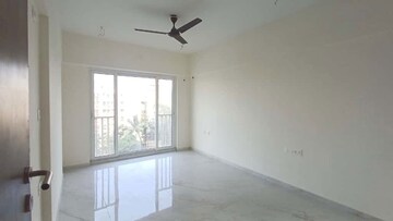 Room in 2 BHK Apartment at Chembur – for Sale