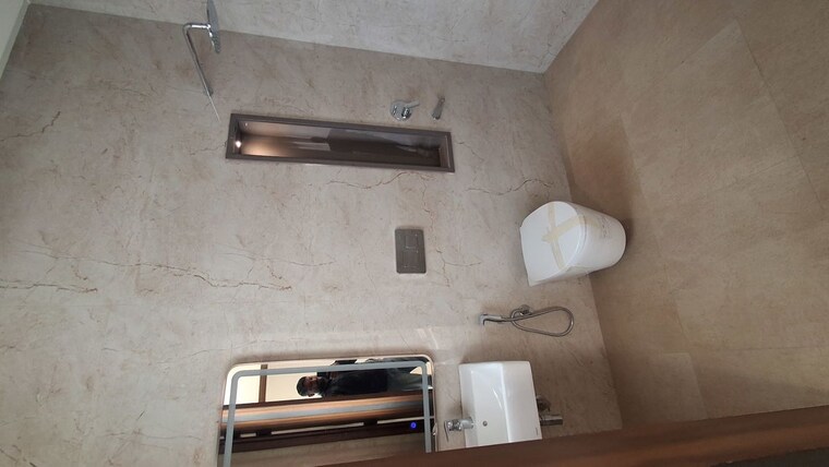 undefined, sector 82 3 Bedroom 1900 Sq.Ft. Apartment In Sector 82 Faridabad 9791477