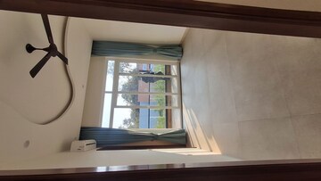 Room in 3 BHK Apartment at Sector 82 – for Sale