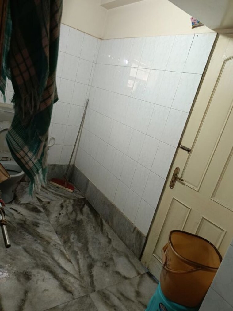 Bathroom, pushpanjali-city 2 Bedroom 720 Sq.Ft. Independent House In Kamla Nagar Agra 9791425