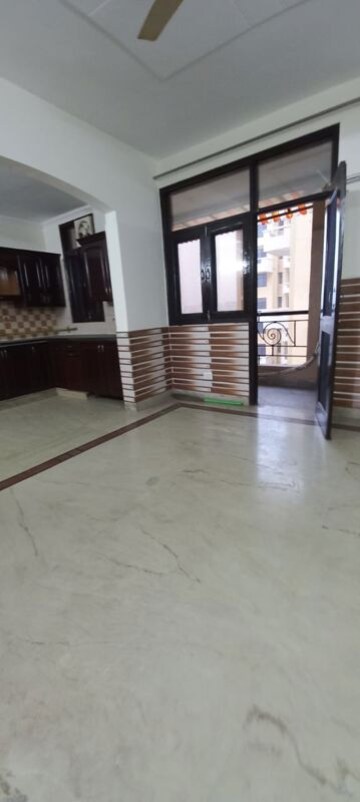 Living Room in 4 BHK Apartment at Sector 19 Dwarka – for Rent