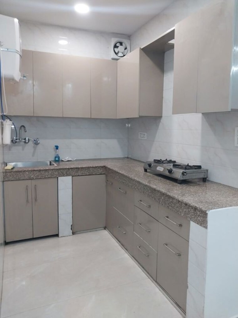 Kitchen, apex-anuradha-apartments 2 Bedroom 90 Sq.Yd. Apartment In Paschim Vihar Delhi 9791492