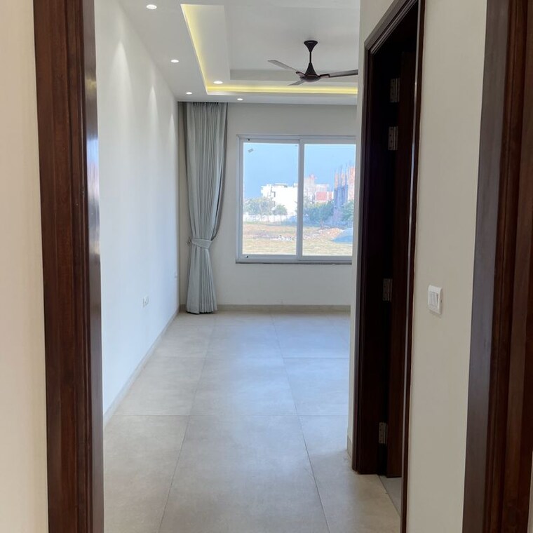 undefined, sector 83 3 Bedroom 1900 Sq.Ft. Apartment In Sector 83 Faridabad 9791558