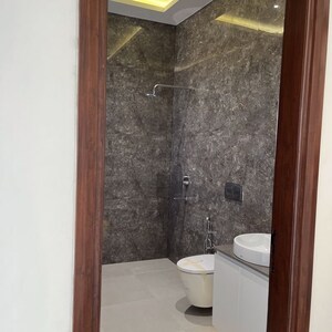 Furnished Amenities in 3 BHK Apartment at Sector 83 – for Sale