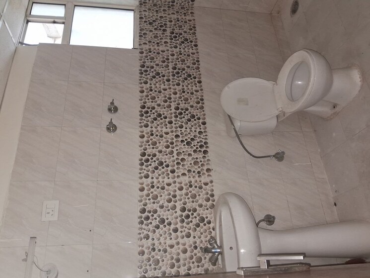 Bathroom, proview-officer-city 3 Bedroom 1475 Sq.Ft. Apartment In Raj Nagar Extension Ghaziabad 9791565