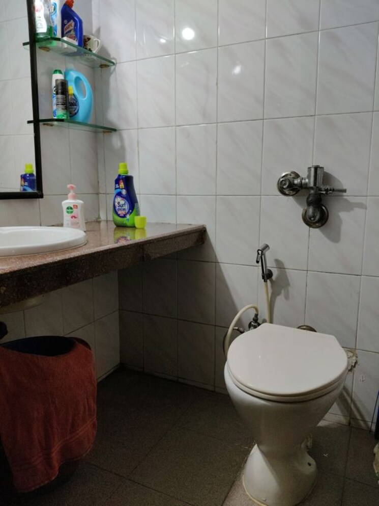 Bathroom, suncity-complex 2 Bedroom 850 Sq.Ft. Apartment In Powai Mumbai 9791566
