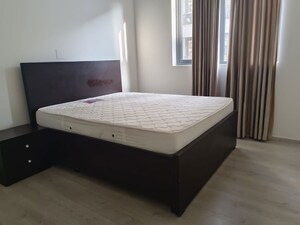 Bedroom in 2 BHK Apartment at Ireo Skyon, Sector 60 – for Rent