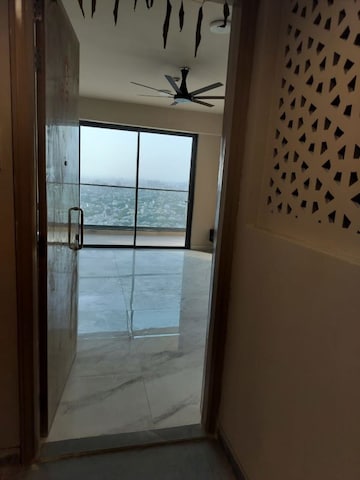Room in 3 BHK Apartment at M3M Heights, Sector 65 – for Rent