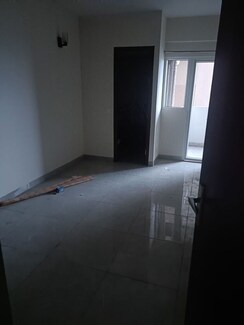 2 BHK + Study Room Apartment For Sale in Gaur City 6th Avenue