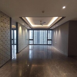 Room in 3 BHK Apartment at Lodha The Park Trump Tower, Kamala Mill – for Rent