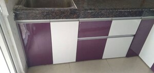 Room in 2 BHK Apartment at Ajnara Le Garden, Sector 16b Greater Noida – for Rent