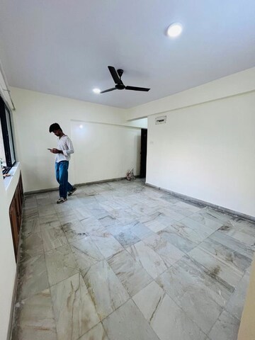 Room in 2 BHK Apartment at Satellite Garden, Goregaon East – for Rent