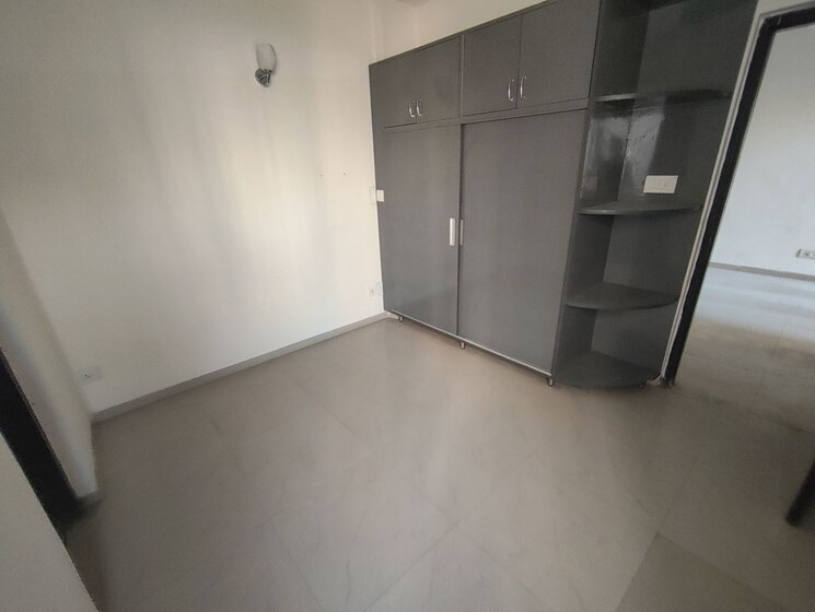 Room, logix-blossom-county 2 Bedroom 1040 Sq.Ft. Apartment In Sector 137 Noida 9792109