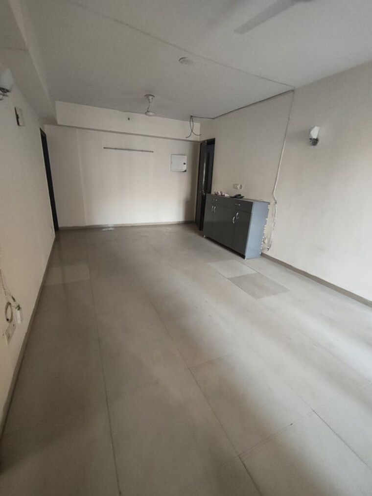 Room, logix-blossom-county 2 Bedroom 1040 Sq.Ft. Apartment In Sector 137 Noida 9792109