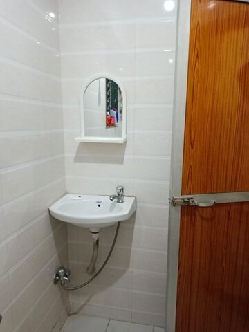 Bathroom in 1 BHK Apartment at Gandharv Darshan, Lower Parel – for Rent