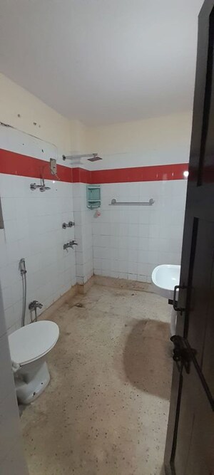 Bathroom in 3 BHK Apartment at Sector 18 Dwarka – for Rent