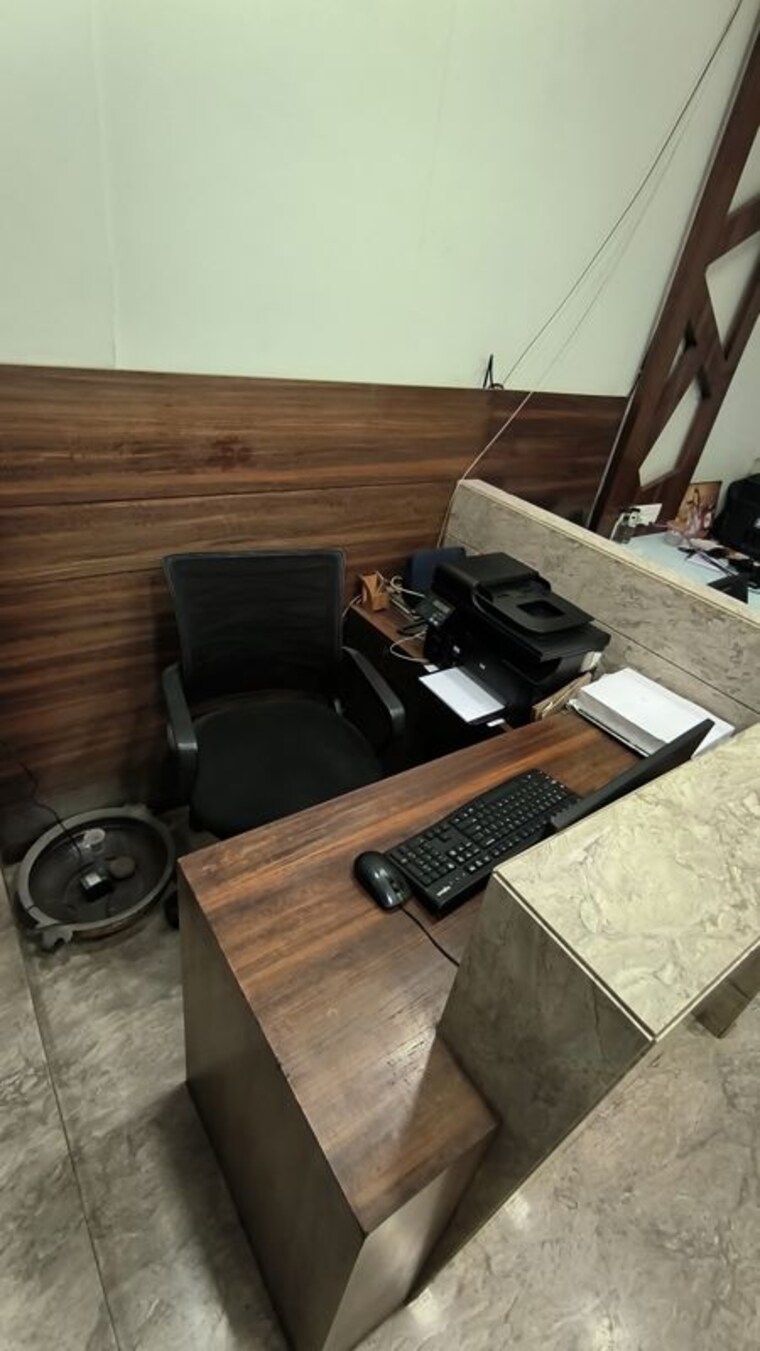 Team Area, runwal-greens Commercial Office Space 550 Sq.Ft. In Mulund West Mumbai 9792134