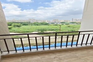 Swimming Pool in 2 BHK Apartment at Amrapali Golf Homes, Sector 4 Greater Noida – for Sale