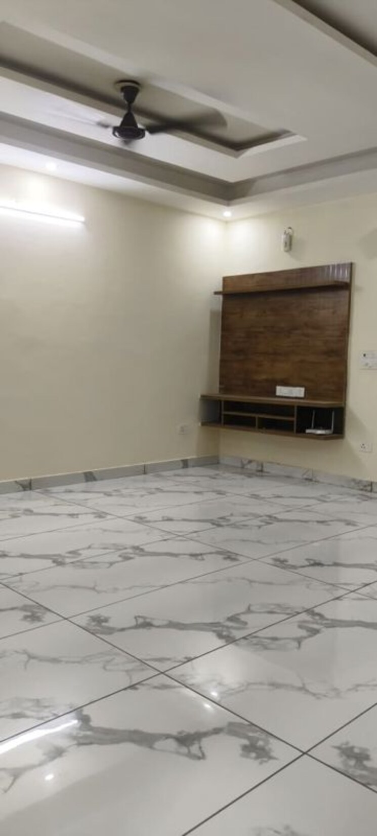 Room, surendra-avenue-69 3 Bedroom 1650 Sq.Ft. Builder Floor In Sector 69 Gurgaon 9792147