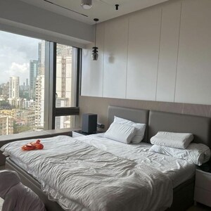 Bedroom in 3 BHK Apartment at Lodha Trump Tower, Kamala Mill – for Rent