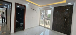 Room in 4 BHK Apartment at Sector 12 Dwarka – for Rent