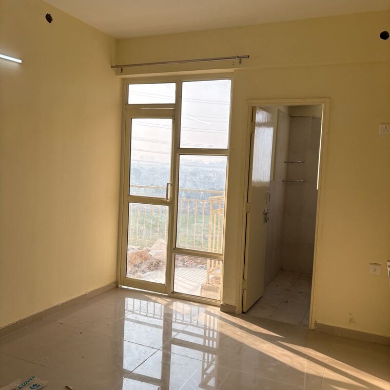 Room, pyramid-altia 3 Bedroom 742 Sq.Ft. Apartment In Sector 70a Gurgaon 9792348