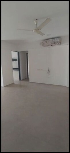2 BHK Apartment For Sale in Vini Towers