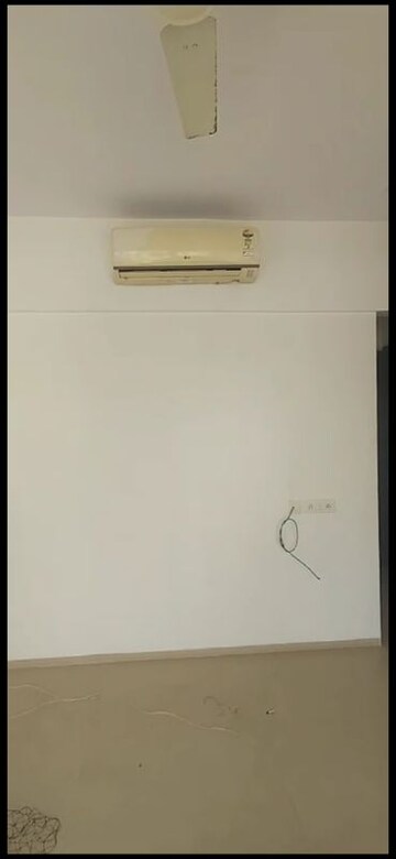 Bedroom in 2 BHK Apartment at Vini Towers, Malad West – for Sale