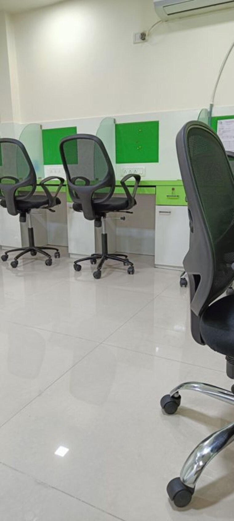 Team Area, new town Commercial Office Space 400 Sq.Ft. In New Town Kolkata 9792244