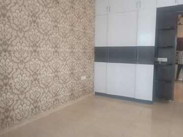 Room in 3 BHK Apartment at Gaur Sportswood, Sector 79 – for Sale