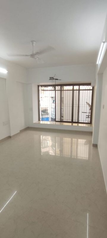 Attached Bathroom in 3 BHK Apartment at Sunrise Apartment Andheri, Andheri West – for Rent