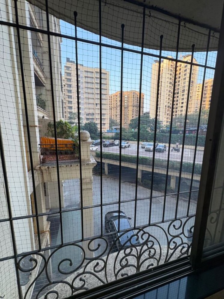 Balcony, lake-home 2 Bedroom 1000 Sq.Ft. Apartment In Powai Mumbai 9792393