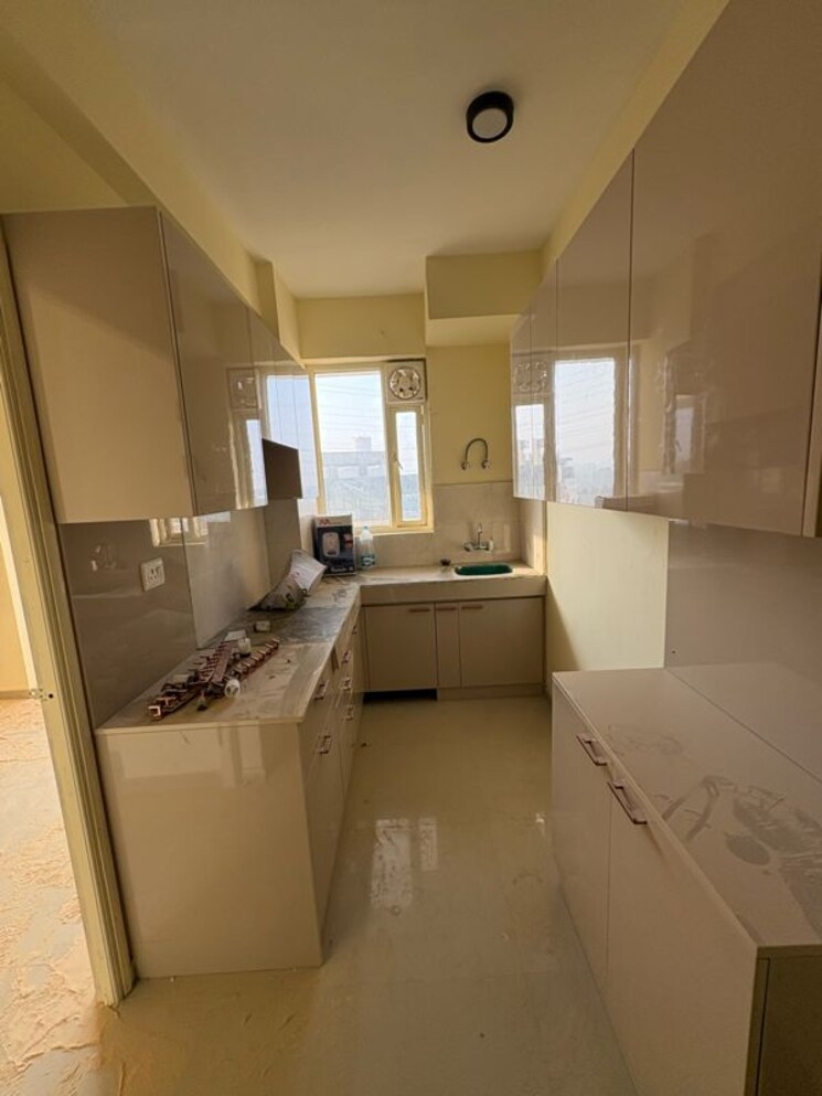 Kitchen, pyramid-altia 3 Bedroom 742 Sq.Ft. Apartment In Sector 70a Gurgaon 9792428