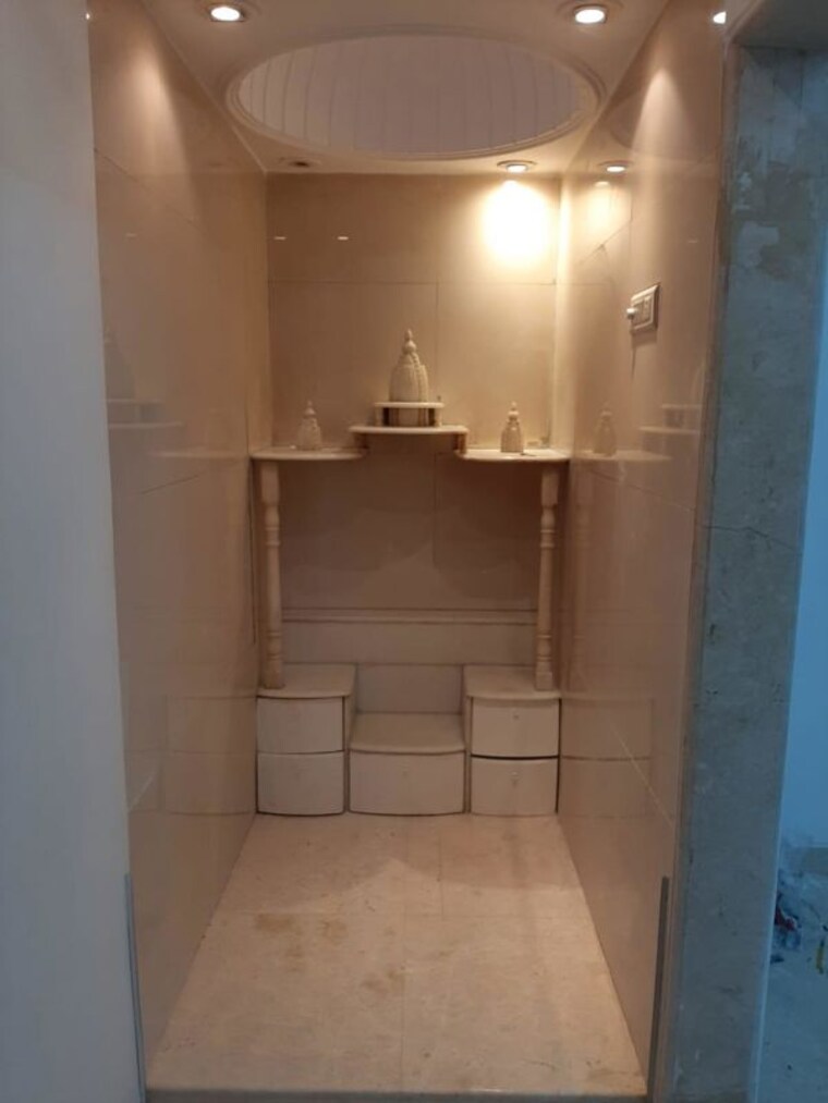 Bathroom, gurukripa-chs-dadar-west 2 Bedroom 1100 Sq.Ft. Apartment In Dadar West Mumbai 9792444
